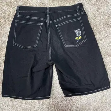 HUF 하프 블랙 데님 하프 팬츠