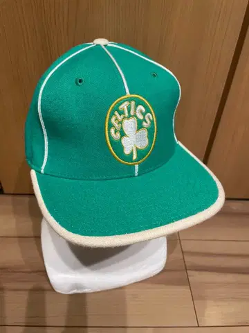 리복 셀틱스 캡 빈티지