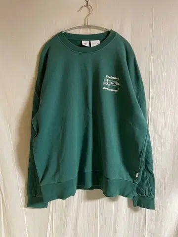 ZARA x Technics 풀오버 맨투맨