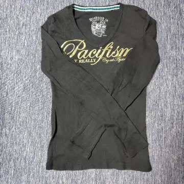 Y2K 긴팔 티셔츠 와펜 디자인 그런지 헤이세이 갸루 00s 백 프린트