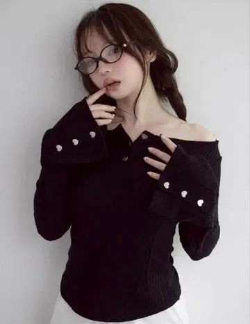 andmary Dorothy heart tops