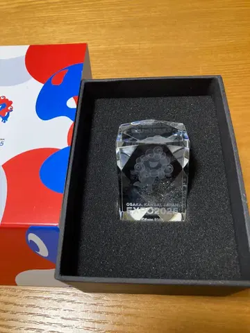 간사이 만박 미야쿠미야쿠 광학 유리 3D 페이퍼 무게