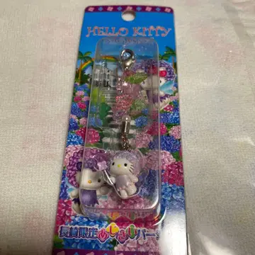 헬로키티 지역 한정 지퍼 마스코트