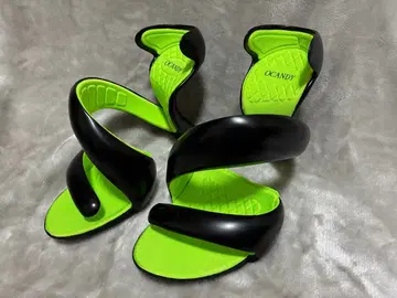 독특한 힐 샌들 OCANDY 블랙 그린 샌들