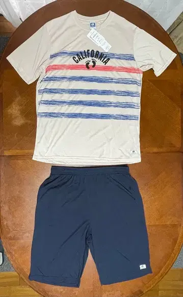 셋업 한텐 T셔츠 반팔 하프 팬츠 LL 사이즈