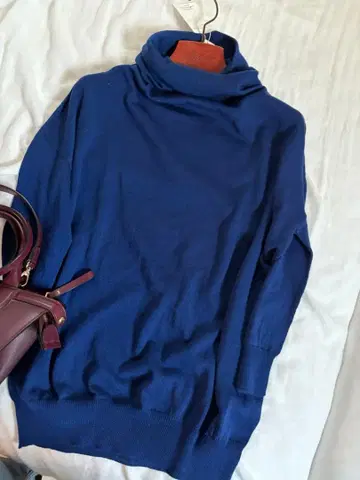 택 포함 새상품 투모로우랜드 DESPRES 상의