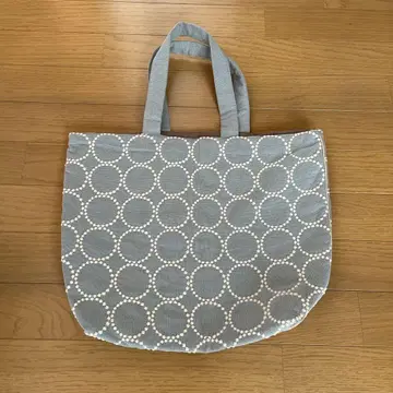 미나 페르호넨 토트백 탬버린