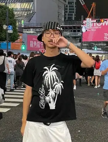 sad kid yaz Loco 셔츠