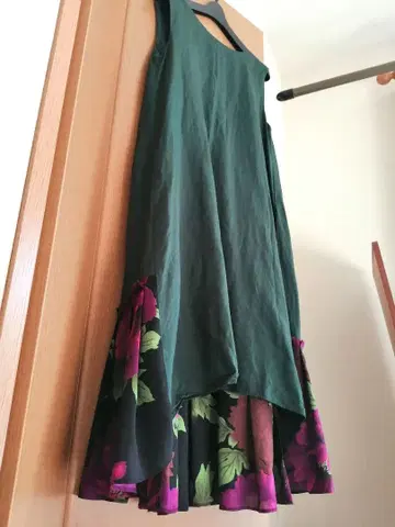 후리후 다크 그린 민소매 원피스