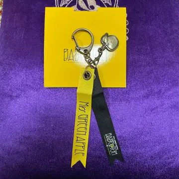 Ms. GREEN APPLE 미세스 바벨탑 가챠 키링 E