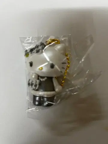 산리오 헬로키티 시크릿 마스코트 참 미미쨩