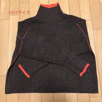 유나이티드 애로우즈 울 100% 니트 스웨터