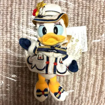 TDS 데이지 2018 이츠쿠리 봉제 인형 배지