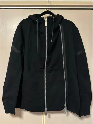sacai 풀 집업 후드티 사이즈 3
