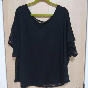 블랙 레이스 반팔 상의