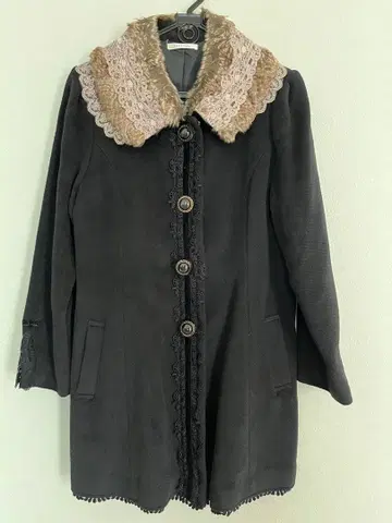 새상품급 엑시즈팜 코트 블랙