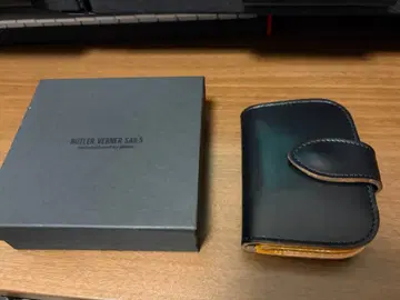 버틀러 베르너 세일즈 / 호인 가죽 미니 지갑