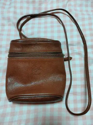 브라운 가죽 숄더백