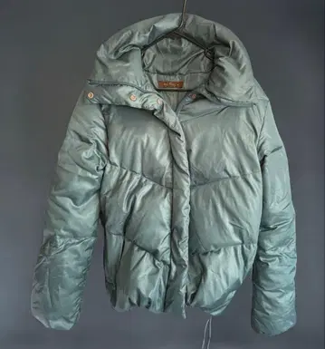 Real Thing 다운 자켓