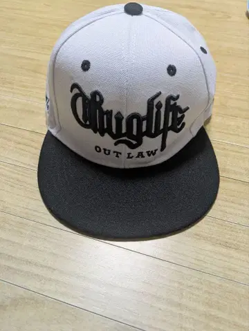 Thug Life Outlaw 야구 모자 화이트/블랙