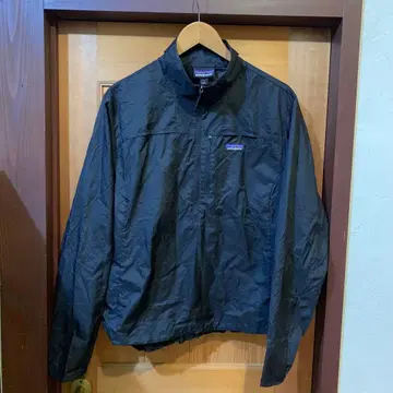 컨디션 최상 24SS 파타고니아 후디니 스태쉬 풀오버 블랙 w's L