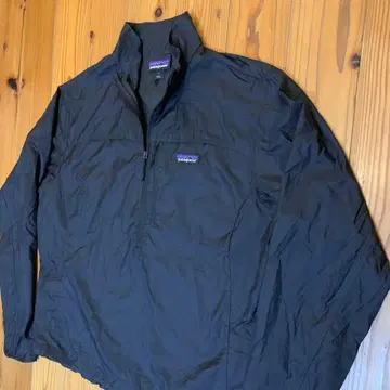 컨디션 최상 24SS 파타고니아 후디니 스태쉬 풀오버 블랙 w's L