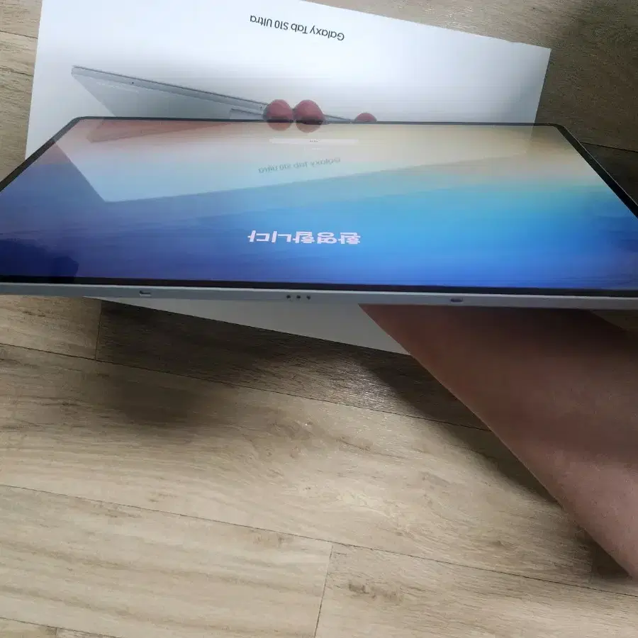 갤럭시 탭 s10 울트라 실내사용 판매합니다