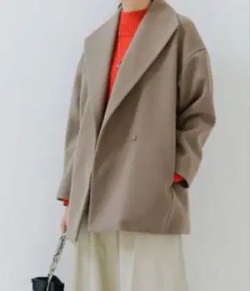 [택 포함 미사용] 엘르라 경락 리치 가운 코트 L 사이즈 모카