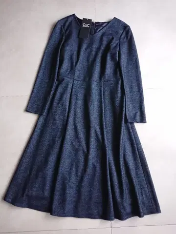 미사용 COUP DE CHANCE 울 원피스