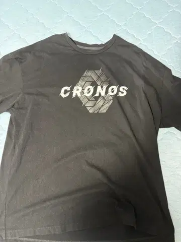 CRONOS 블랙 T셔츠