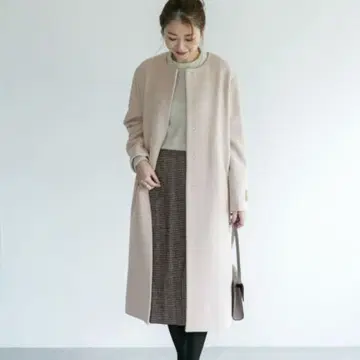 어반리서치 로쏘 38 노카라 롱 코트 M