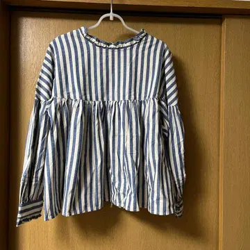 새상품 사만사 모스모스 볼륨 앞뒤 착용 블라우스