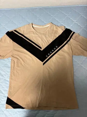 CRONOS 베이지 T셔츠