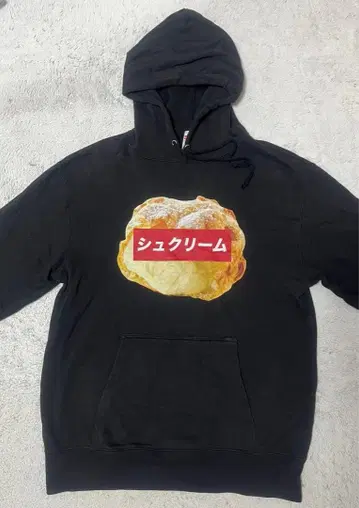 슈크림 프린트 블랙 후드티