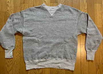 헬러스 카페 V 그레이 맨투맨 사이즈 42