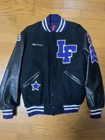 구제 의류 바시티 자켓 자수 로고