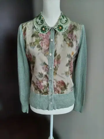 마이클 사이먼 비즈 자수 옷깃 가디건