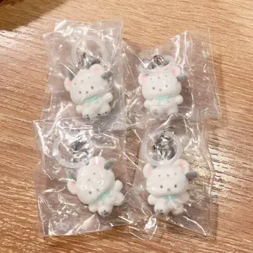 산리오 포근포근 스노우 메지루시 액세서리 포차코