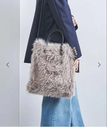 UNITED ARROWS 컬리 인조 모피 토트백