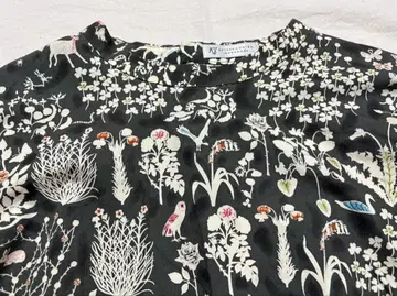 [컨디션 최상] 리버티 yoshie (요시에) 애프터눈 티 블라우스 긴팔