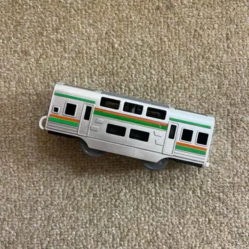 프라레일 E233계 도카이도선 쇼난색 중간차 더블데커