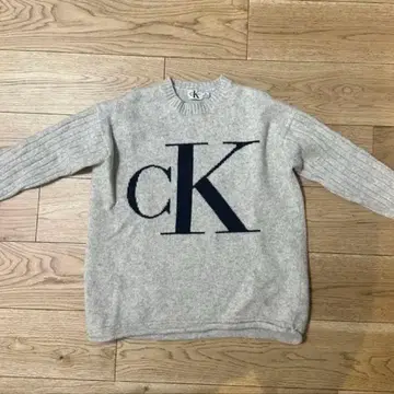 CK Jeans 캘빈클라인 그레이 로고 스웨터