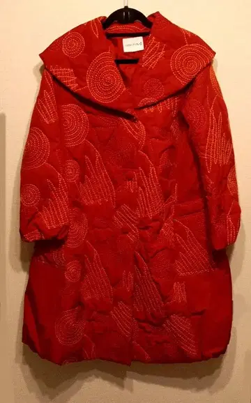 여성용 다운 코트 자수 충전솜 주홍색