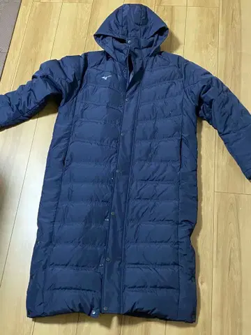 네이비 후드 부착 롱 다운 자켓