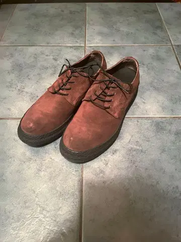 보에모스 스웨이드 가죽 신발 브라운