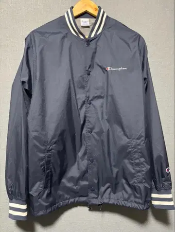 Champion 네이비 나일론 자켓