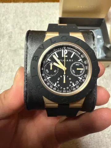 BULGARI 크로노그래프 손목시계 블랙/골드 브론조 레어 모델