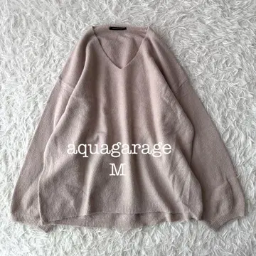 아쿠아 가레지 V넥 스웨터 핑크 베이지 M 사이즈 루즈핏