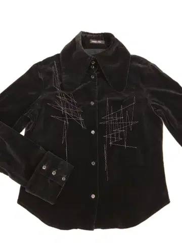 peace now 벨벳 블랙 자수 버튼업 셔츠