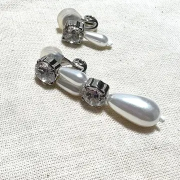 IRIS47 펄 귀찌 비대칭 지르코니아 새상품급